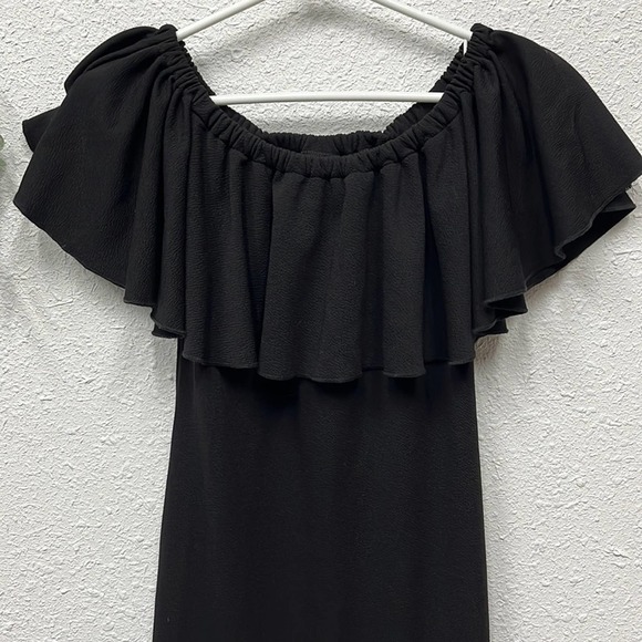 Lularoe Black Cici Dress XS Solid Off-Shoulder Ruffle Stretch Knit - Picture 2 of 8